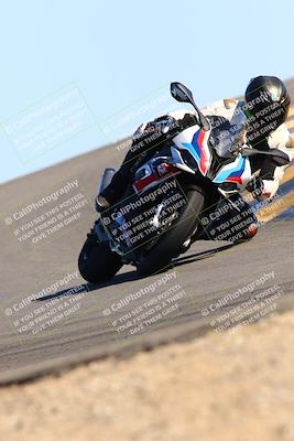 media/Feb-12-2022-SoCal Trackdays (Sat) [[3b21b94a56]]/Turn 12 (140pm)/